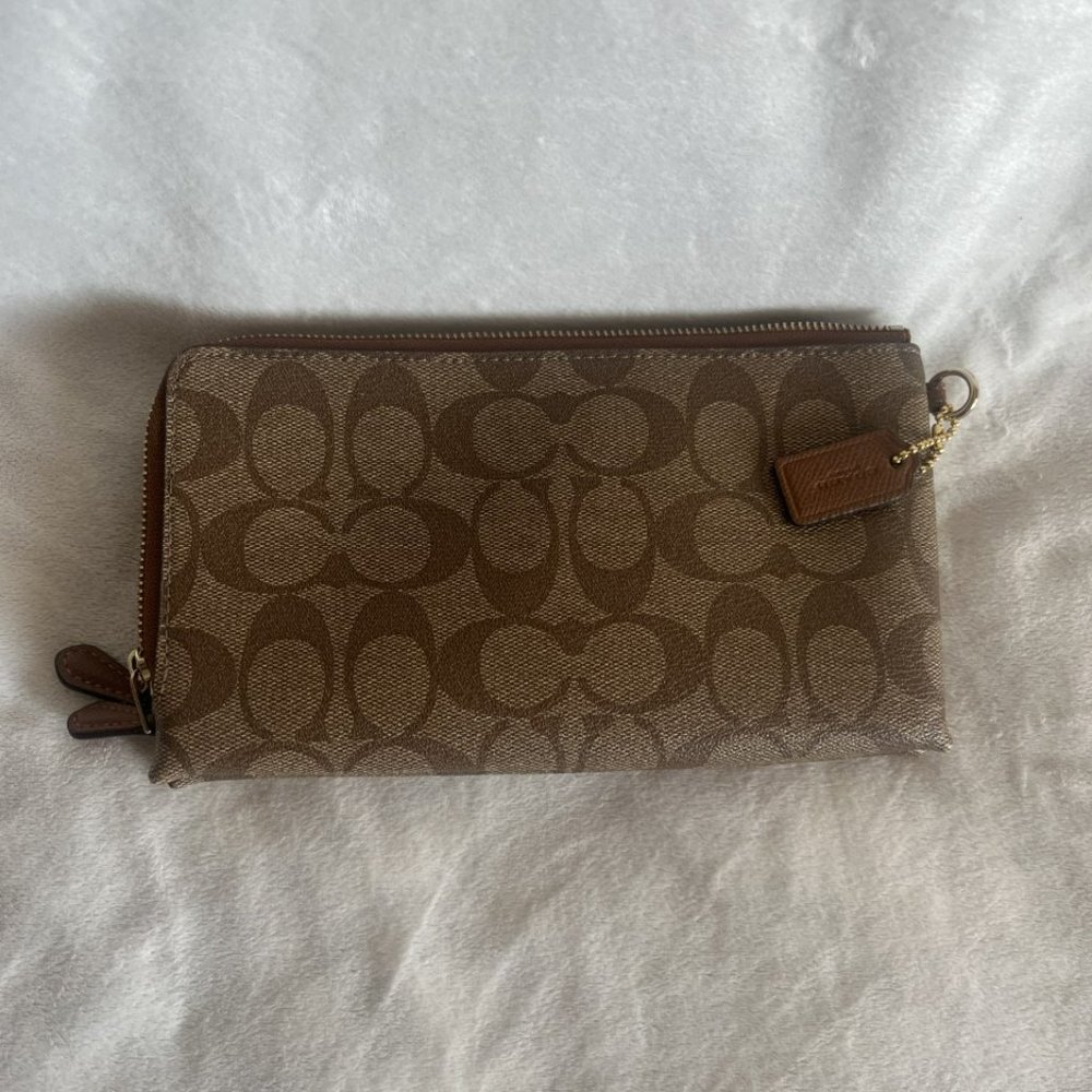 Coach Double Zip Wallet - Picture 4 of 6